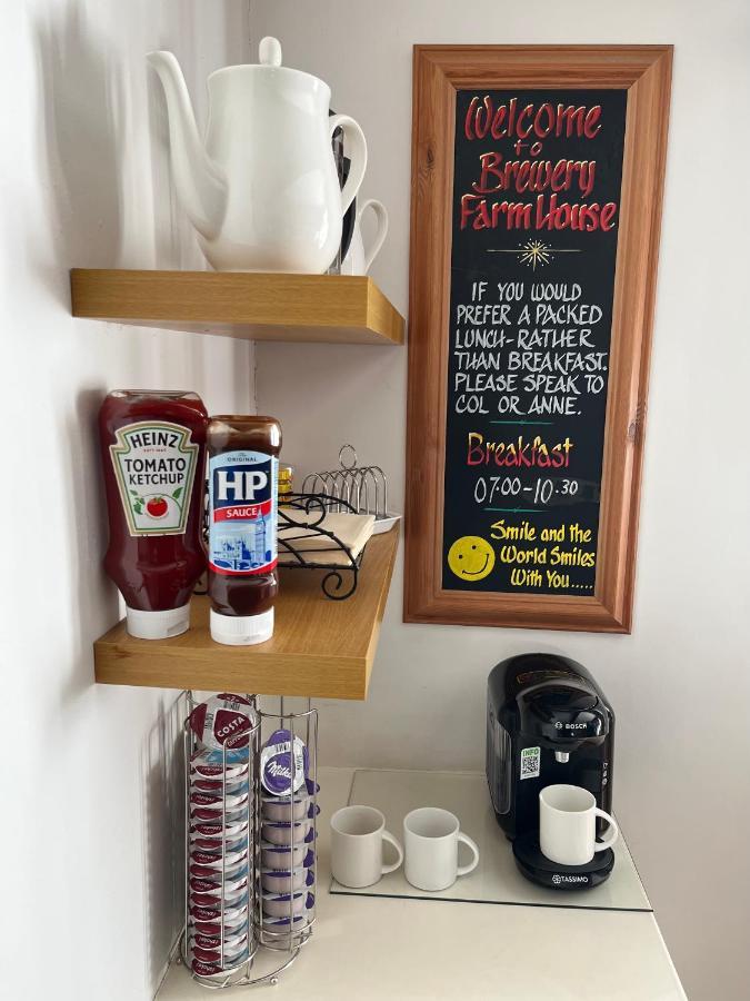 Brewery Farm House Bed & Breakfast Σουίντον Εξωτερικό φωτογραφία